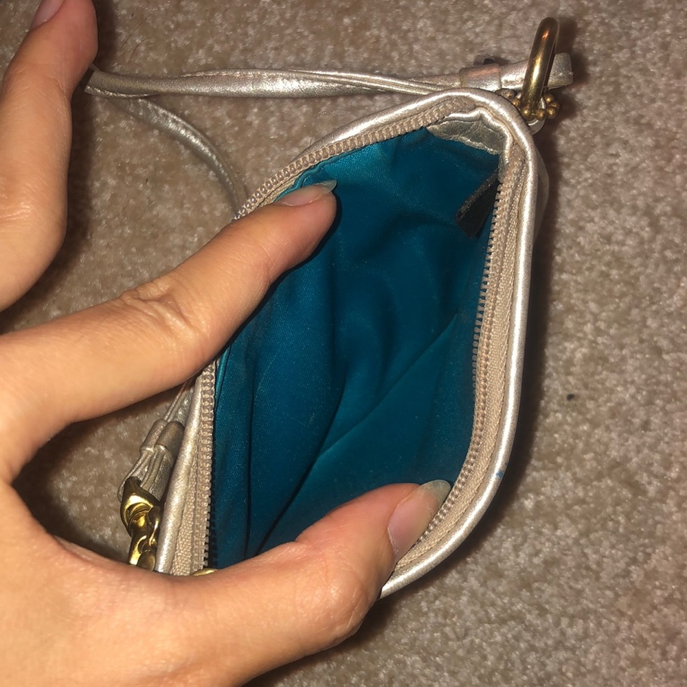 Coach wristlet - Picture 3 of 3